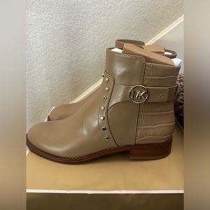 Michael Kors Boots